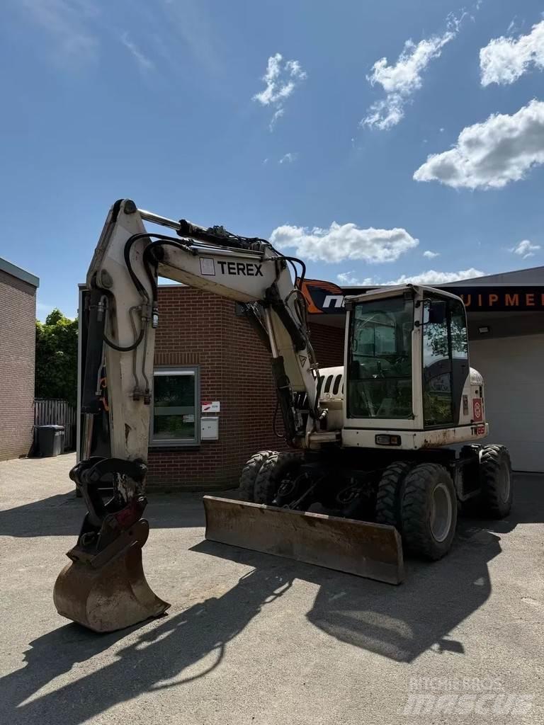 Terex TW 85  휠 굴삭기
