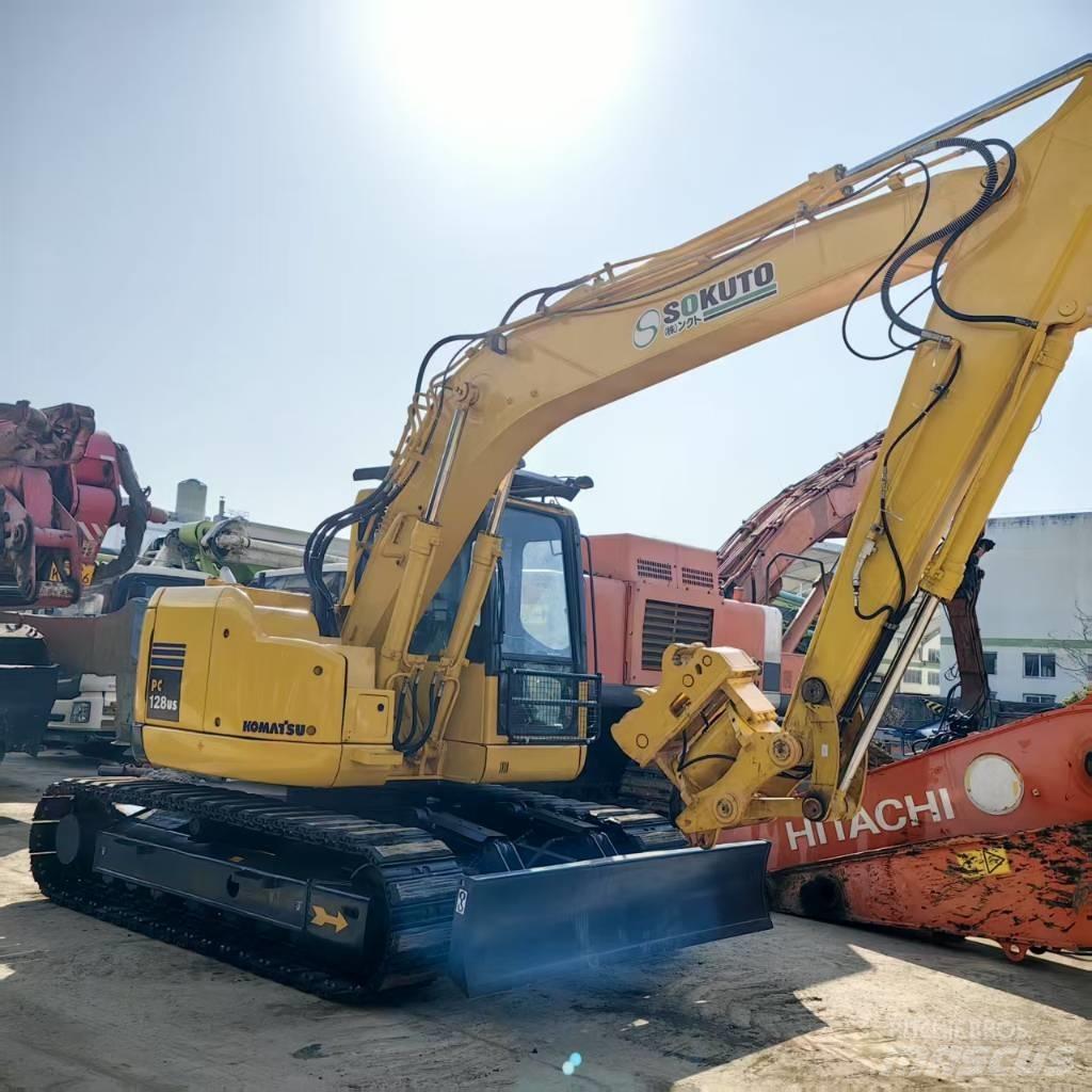 Komatsu PC 128 US 중형굴삭기 7톤-28톤