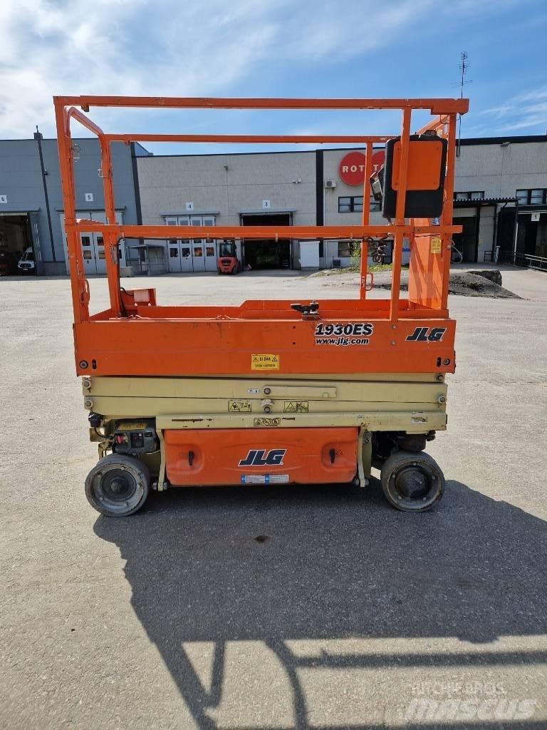 JLG ES 1932 가위형 리프트