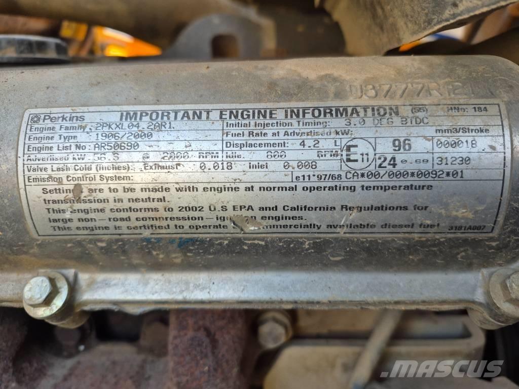 JCB 520 텔러 핸들러