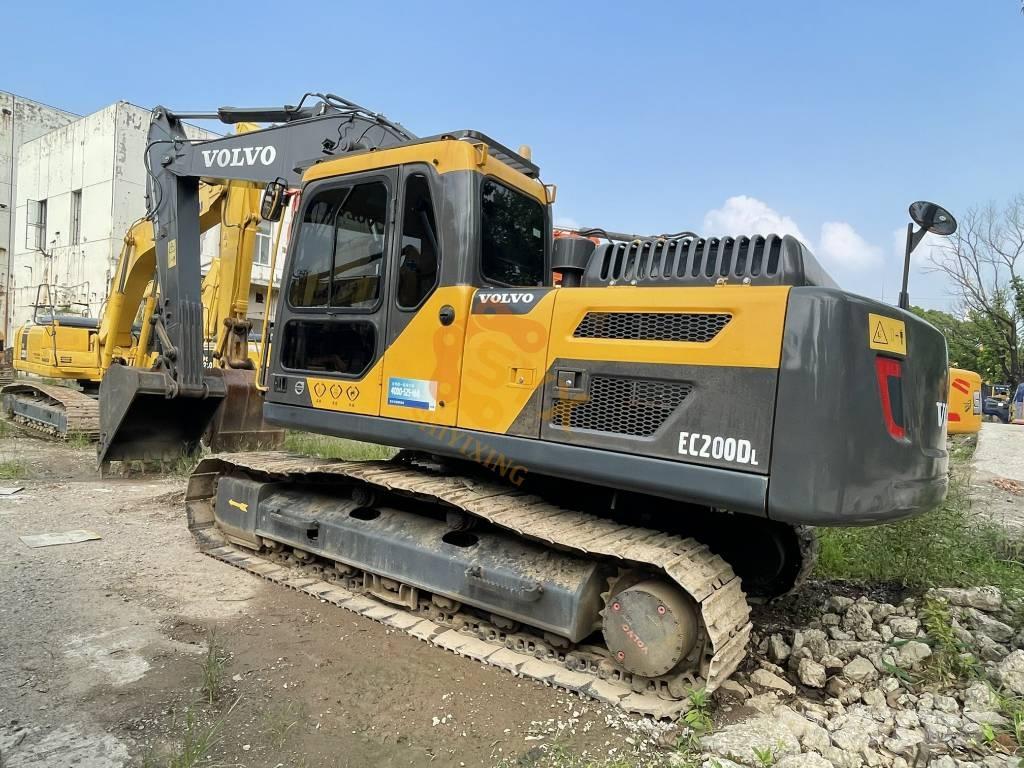 Volvo EC 200 대형 굴삭기 29톤 이상
