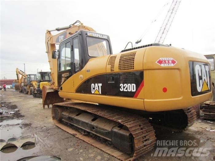 CAT 320 D 대형 굴삭기 29톤 이상