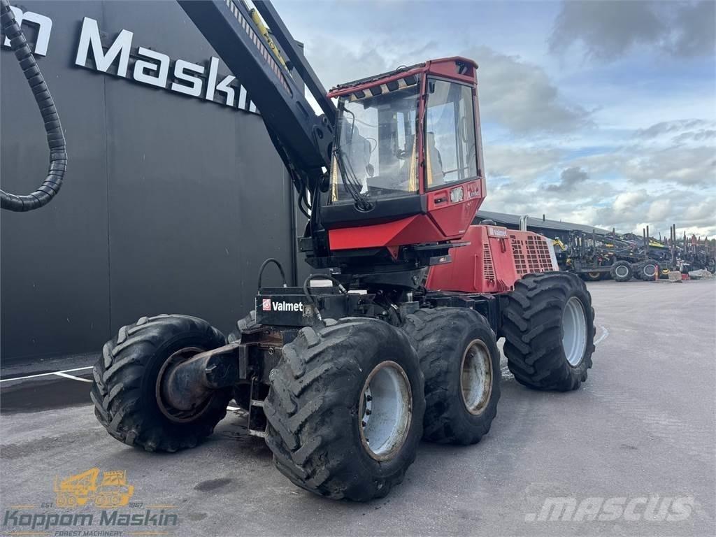 Valmet 931 원목 하베스터