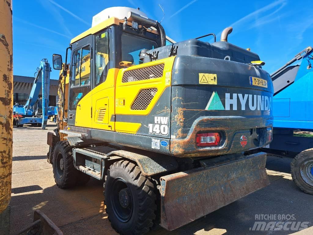 Hyundai HW140  휠 굴삭기