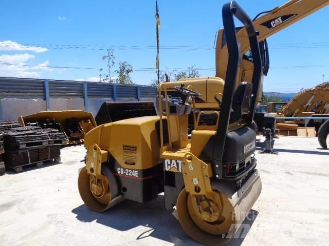 CAT CB224D 트윈 드럼 롤러