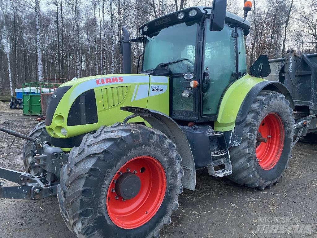 CLAAS Arion 640 트랙터