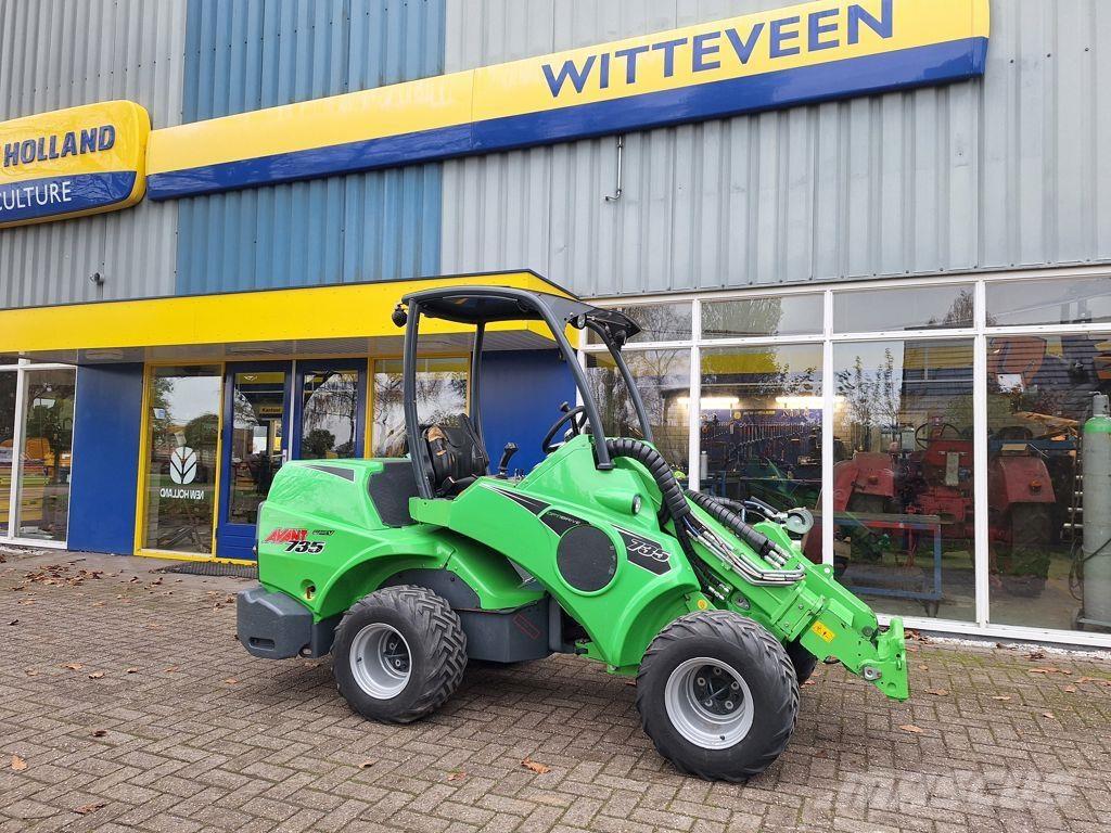 Avant 735 TDL 특수 굴삭기