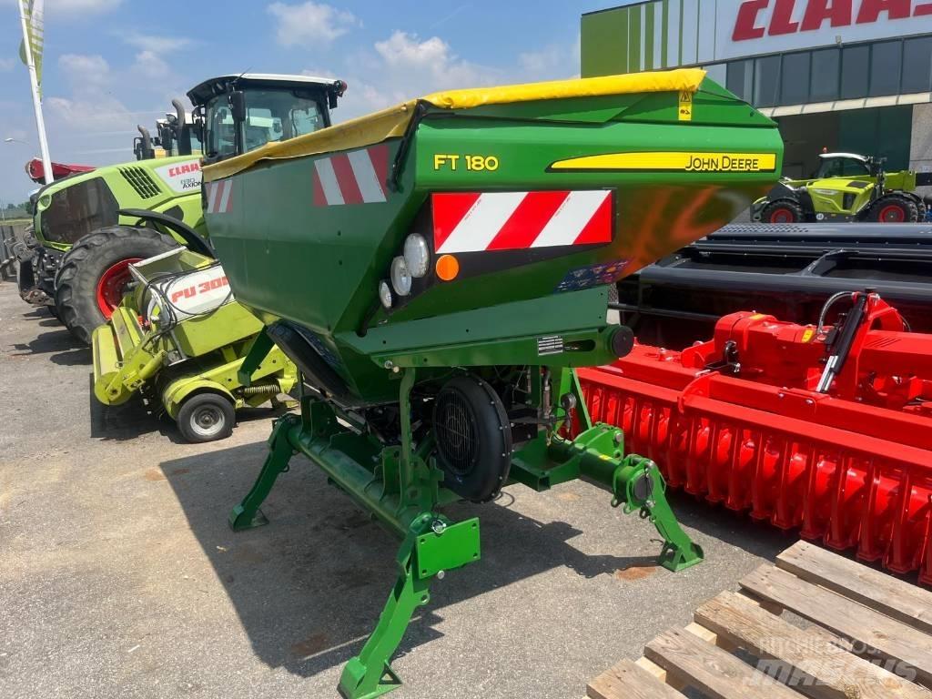 John Deere FT 180 미네랄 살포기