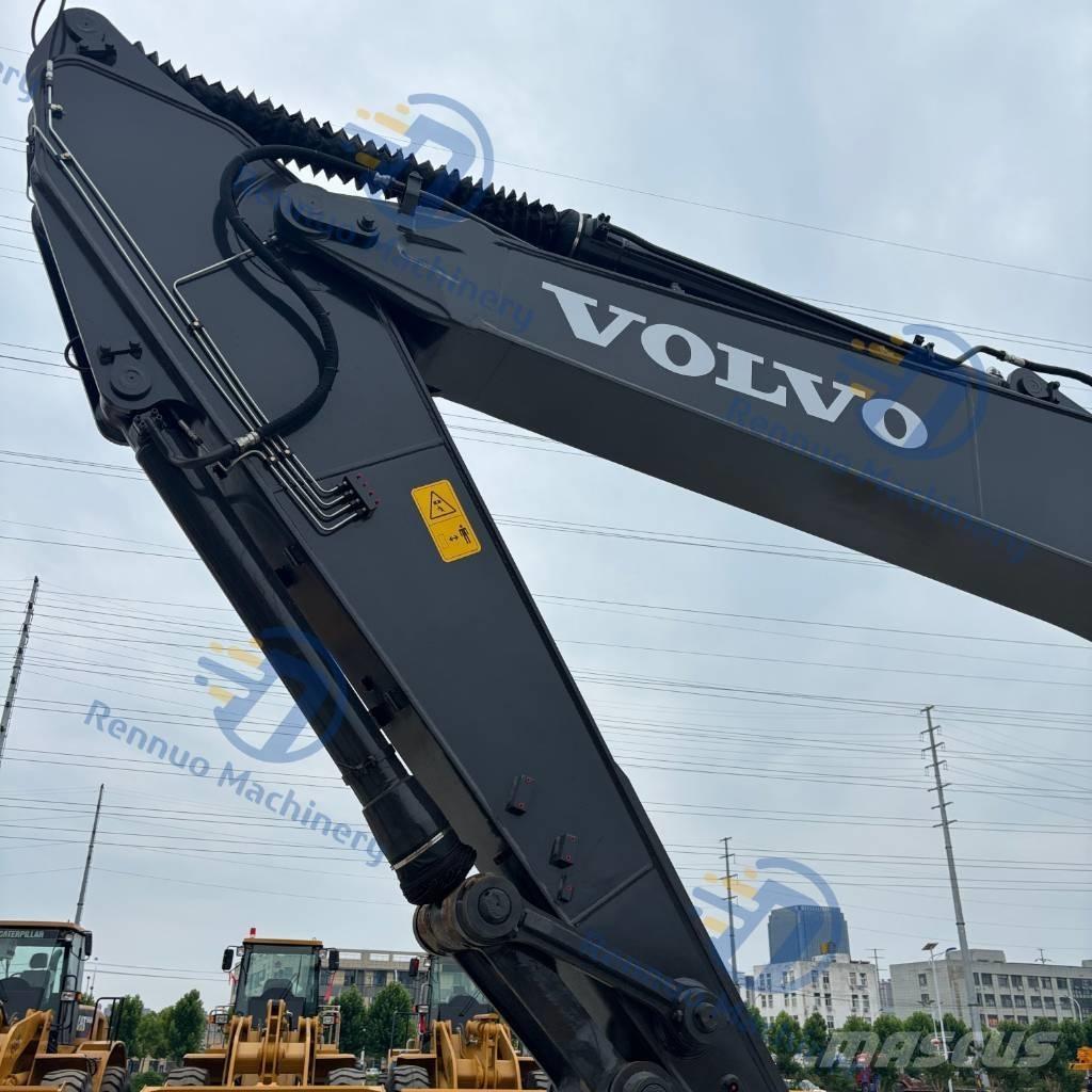 Volvo EC210 대형 굴삭기 29톤 이상