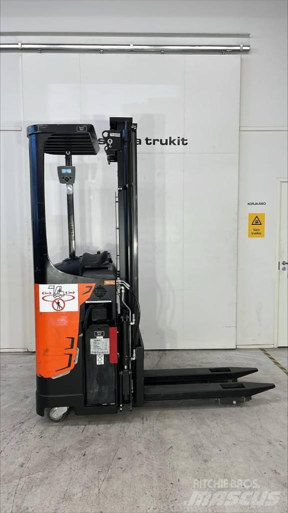 Rocla SST 16 AC 보행식 리치 지게차