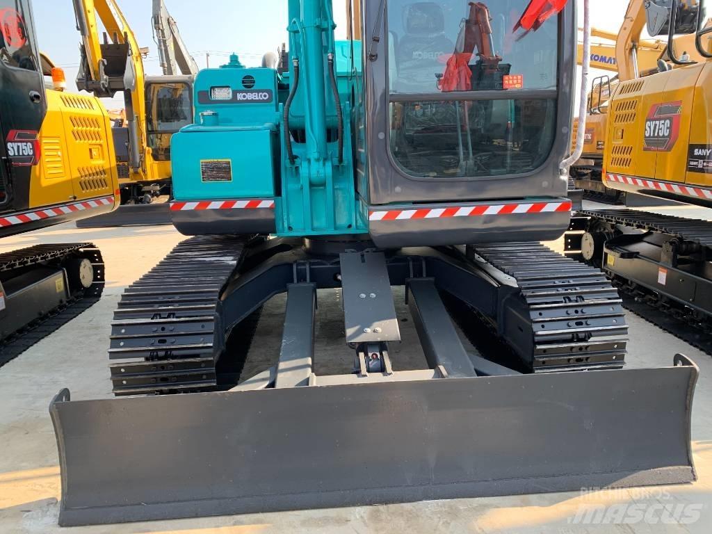Kobelco SK 75 중형굴삭기 7톤-28톤