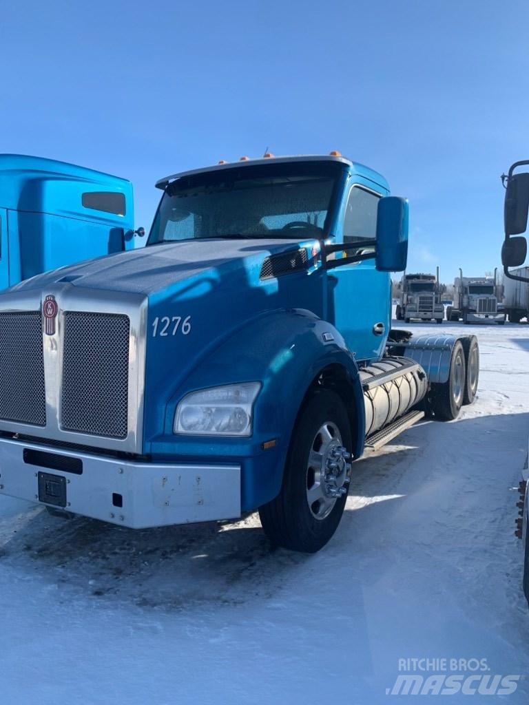 Kenworth T-880 트랙터 유닛