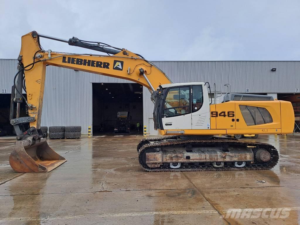 Liebherr R 946 대형 굴삭기 29톤 이상