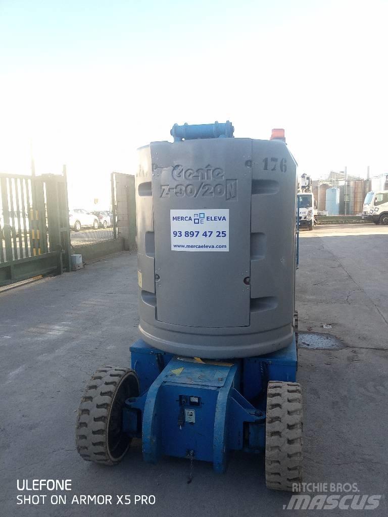 Genie Z 30/20 N 관절형 전동이동 리프트