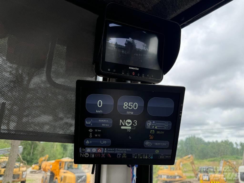 Komatsu 895 원목 포워더