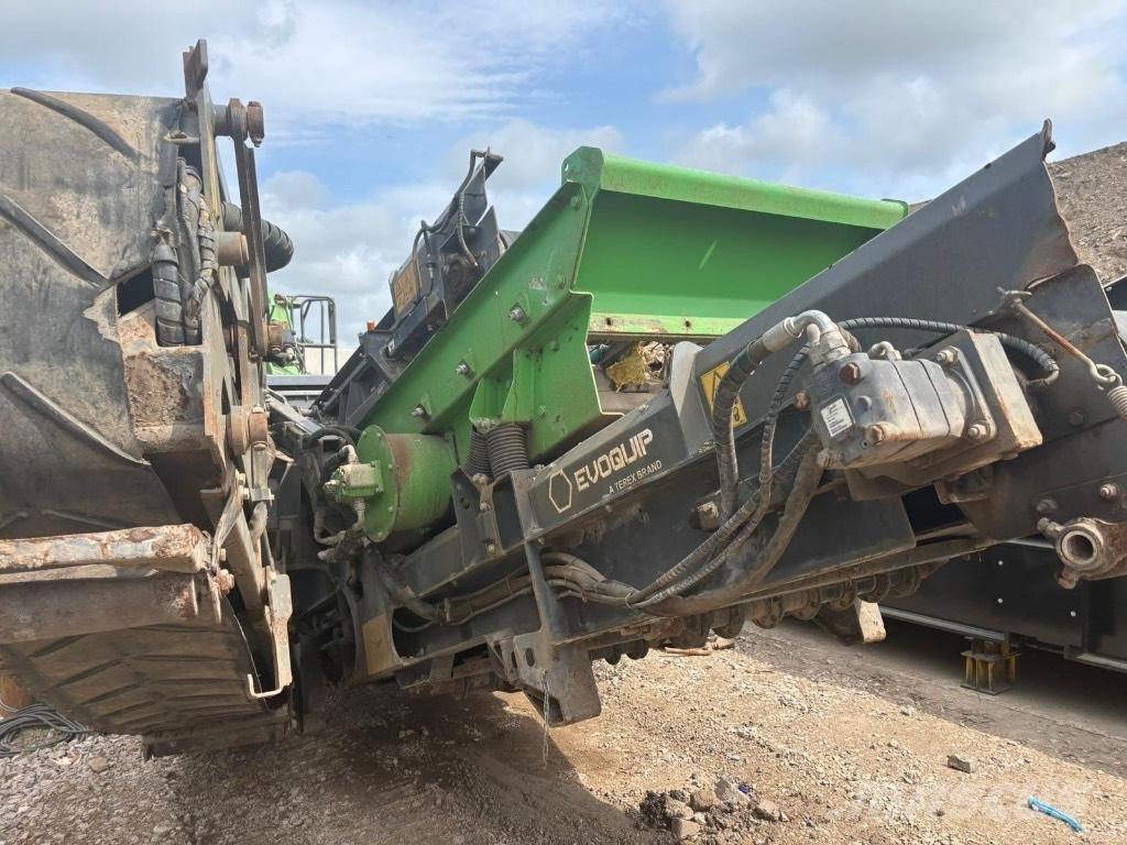 EvoQuip Cobra 230R 이동식 분쇄기