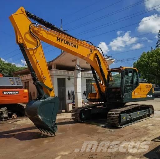 Hyundai R220LC-9S 대형 굴삭기 29톤 이상
