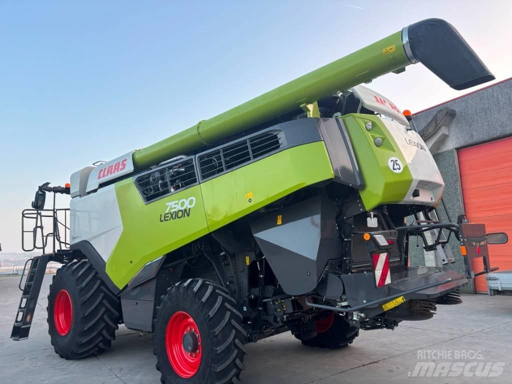 CLAAS Lexion 7500 콤바인 수확기