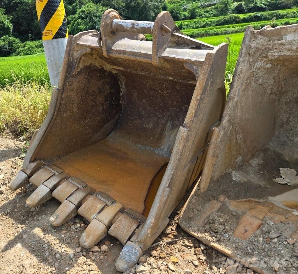 CAT 330 대형 굴삭기 29톤 이상