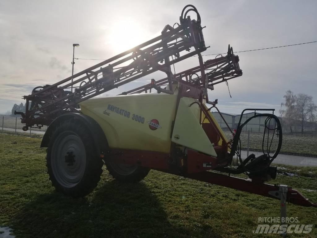 Hardi Navigator 3000 견인형 분무기