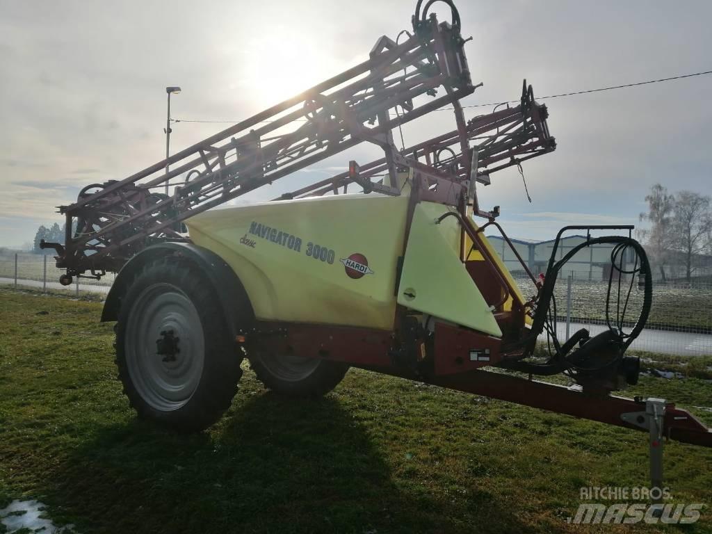 Hardi Navigator 3000 견인형 분무기