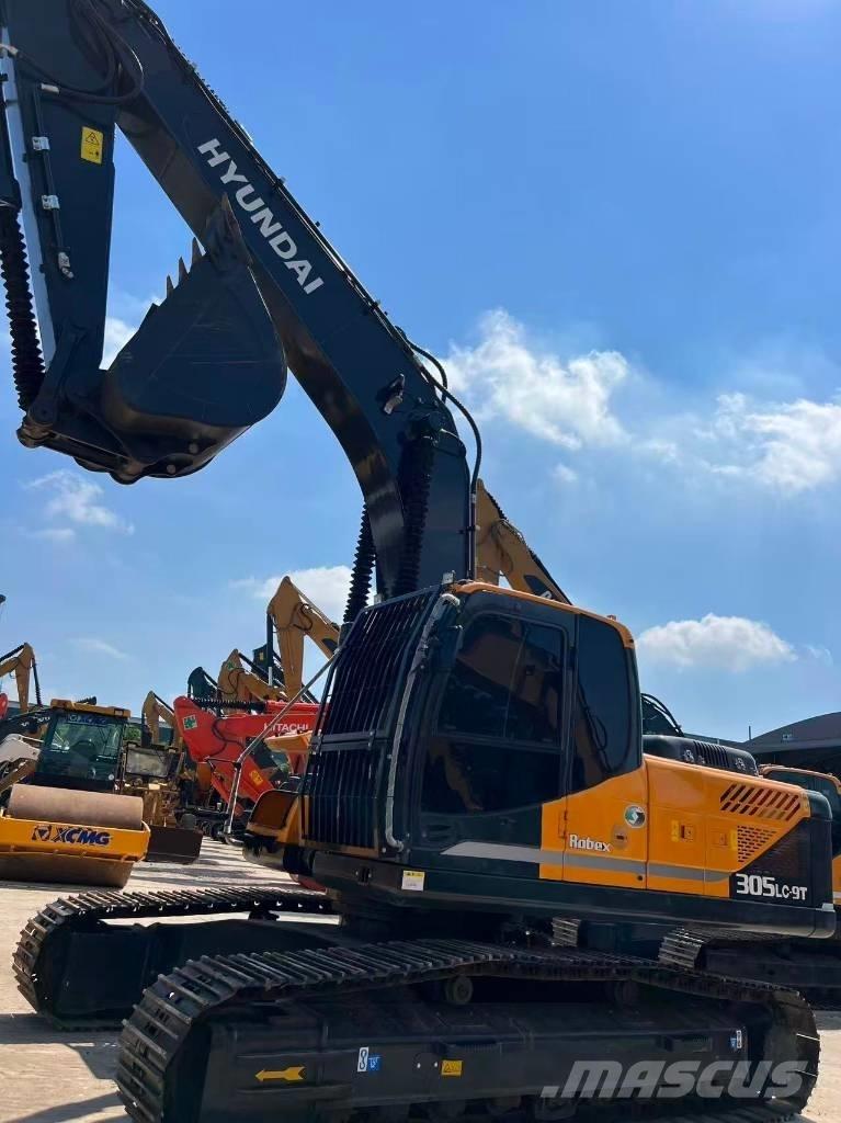 Hyundai R305LC-9T 중형굴삭기 7톤-28톤