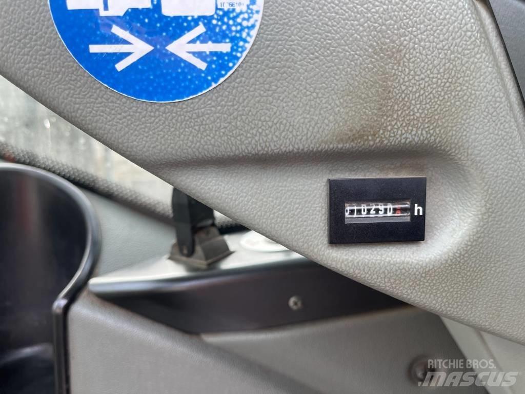 Liebherr LH 30 M 폐기물/산업 처리기
