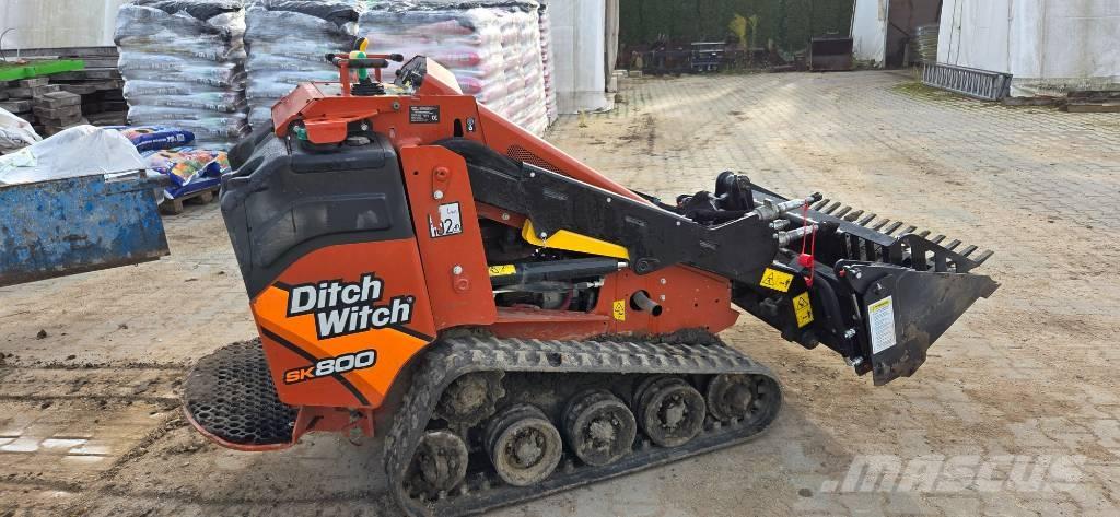 Ditch Witch SK 800 미니 로더