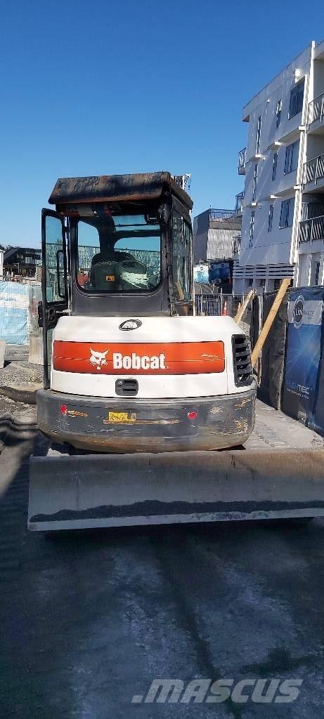 Bobcat E 55 소형 굴삭기 7톤 미만