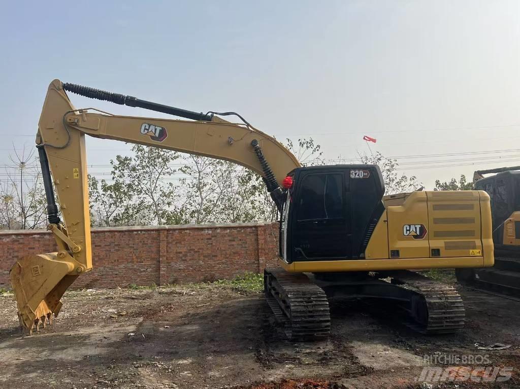 CAT 320 GC 대형 굴삭기 29톤 이상
