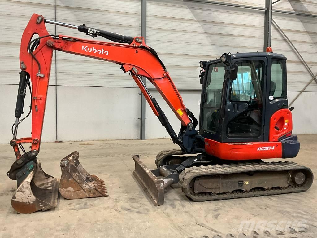 Kubota KX 057-4 소형 굴삭기 7톤 미만