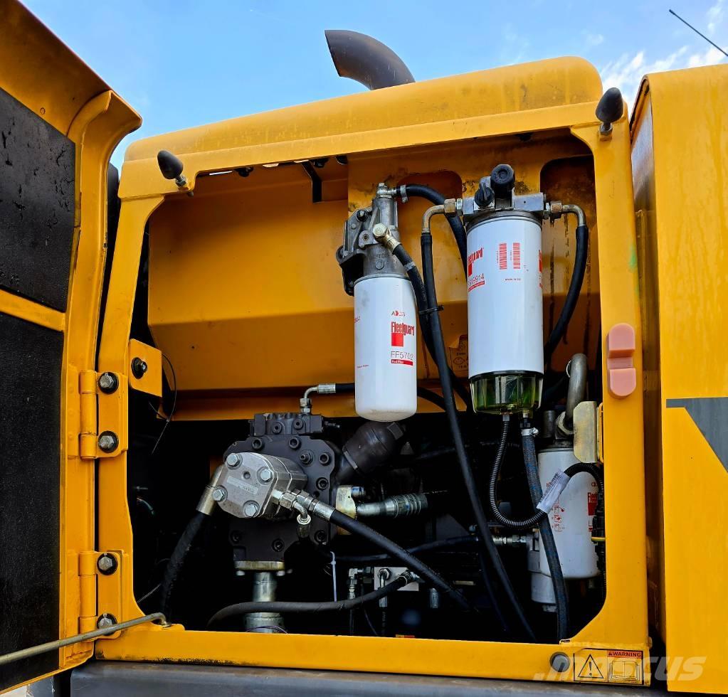 Volvo EW 140 C  휠 굴삭기