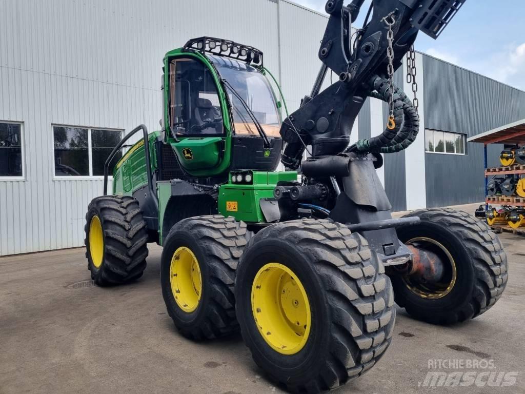 John Deere 1270 G 원목 하베스터
