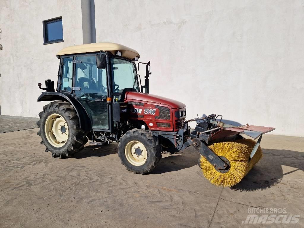 TYM T431 P569 트랙터