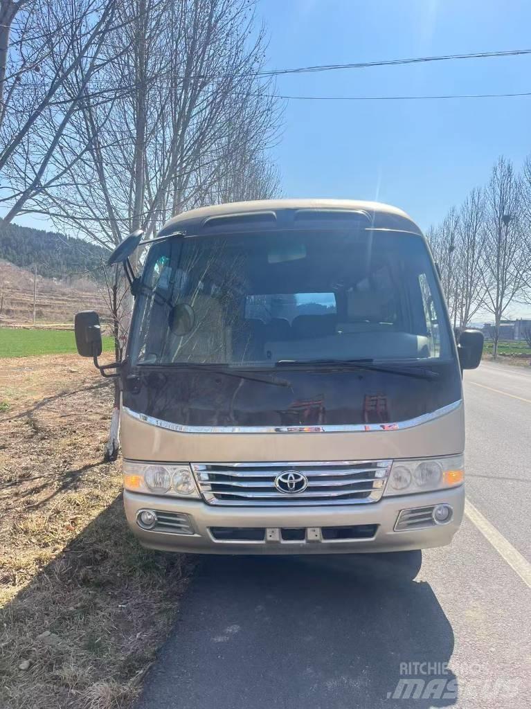 Toyota Coaster 시외버스