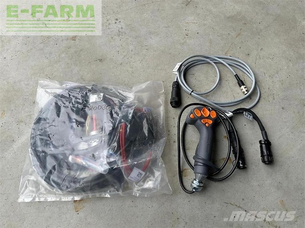 Amazone uf 1302 견인형 분무기