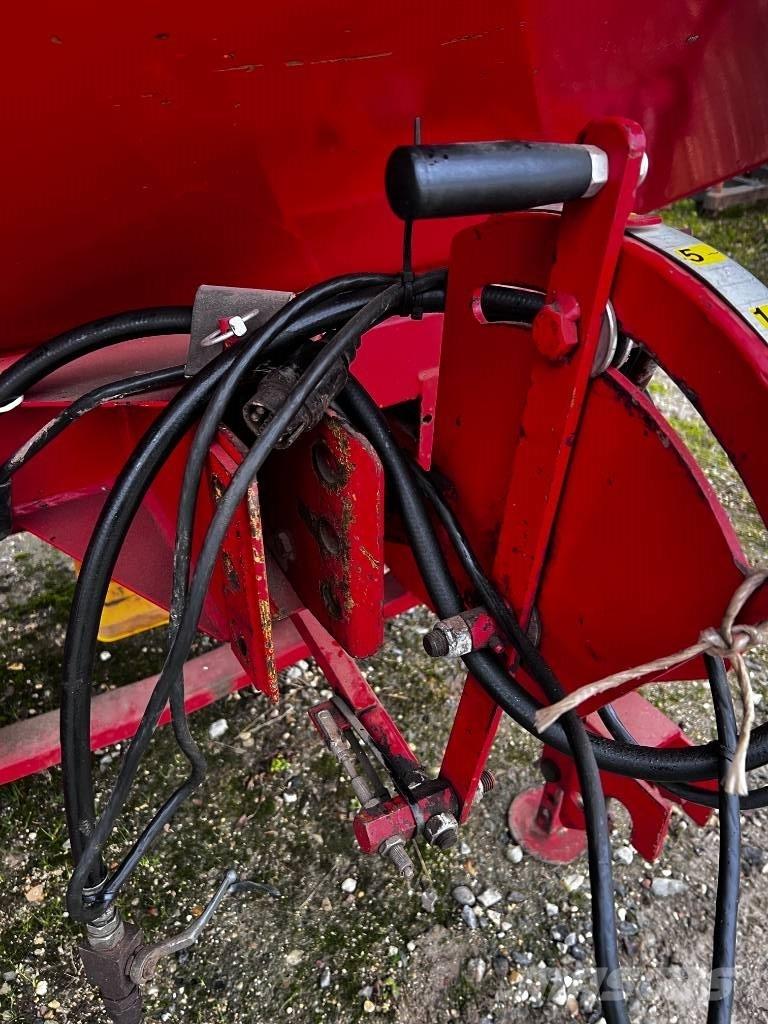 Bredal B 2 퇴비살포기