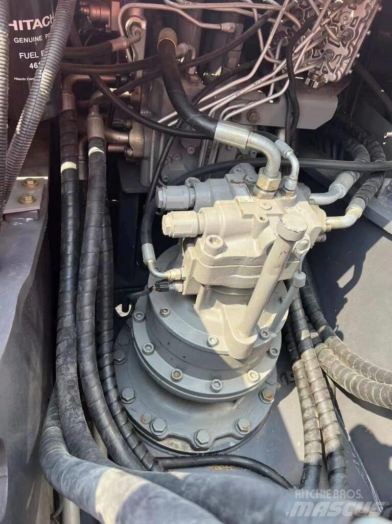 Hitachi ZX 200 대형 굴삭기 29톤 이상