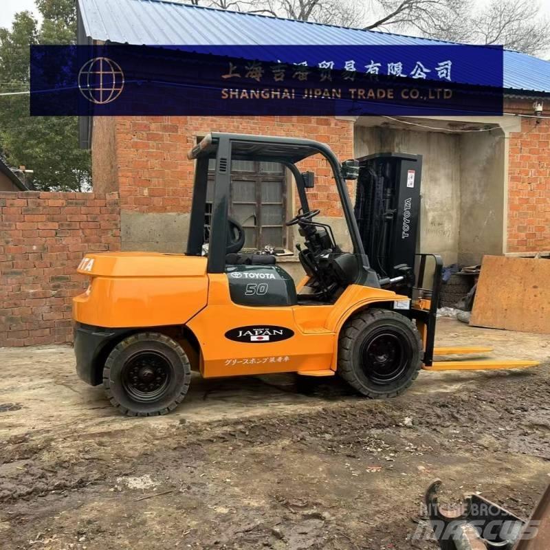 Toyota 5 ton 디젤 지게차