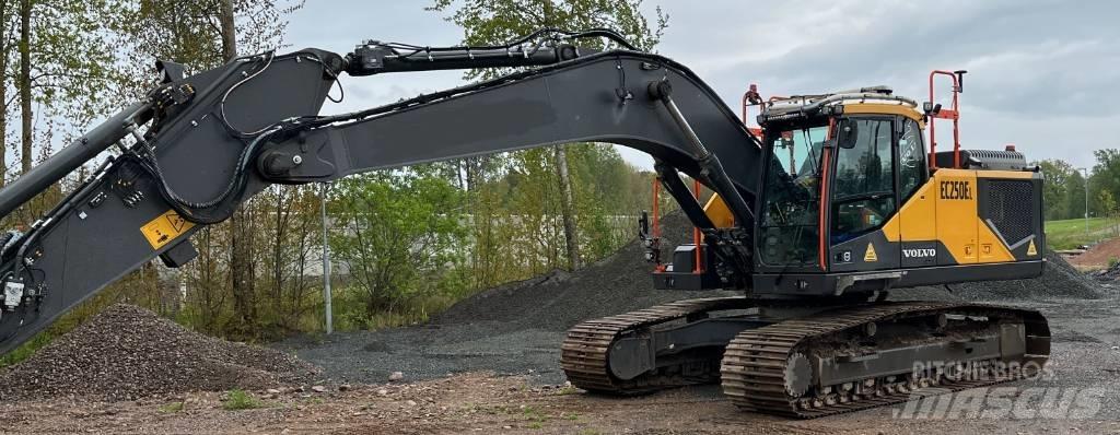 Volvo EC 250 EL 대형 굴삭기 29톤 이상
