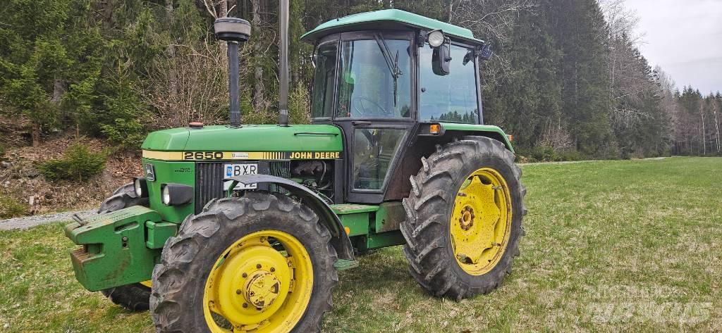 John Deere 2650 트랙터