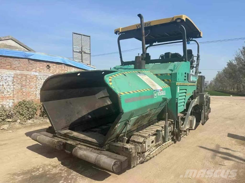 Vögele 1800-3 아스팔트 포장장비