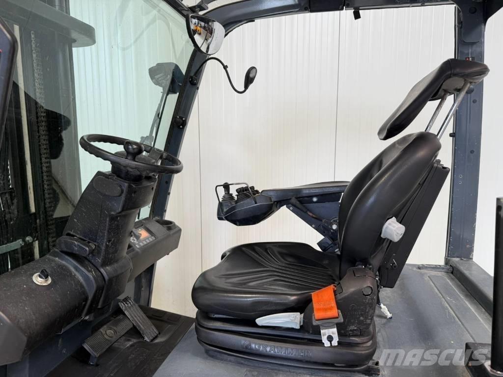 Toyota 8FBMKT30 전동 지게차