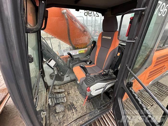 Doosan DX300LC-5 특수 굴삭기