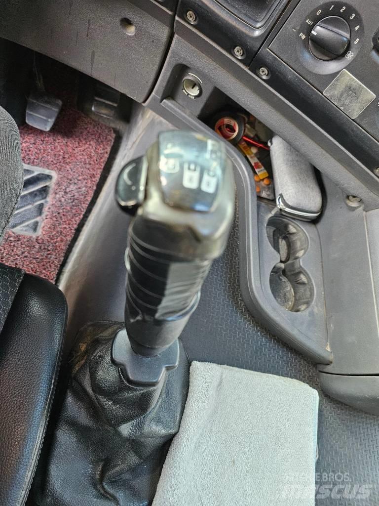 Scania G 420 트랙터 유닛