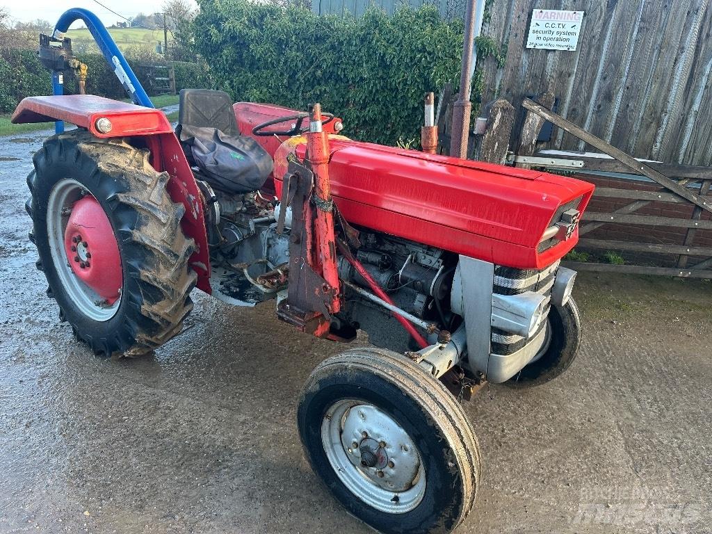 Massey Ferguson 135 트랙터