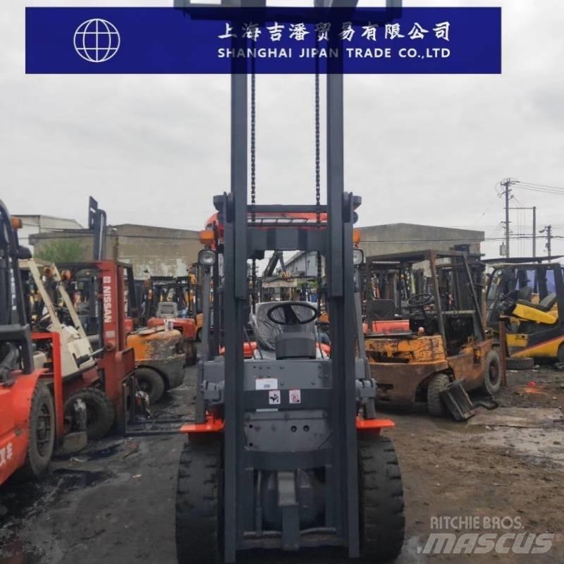 Heli H2000 30 디젤 지게차
