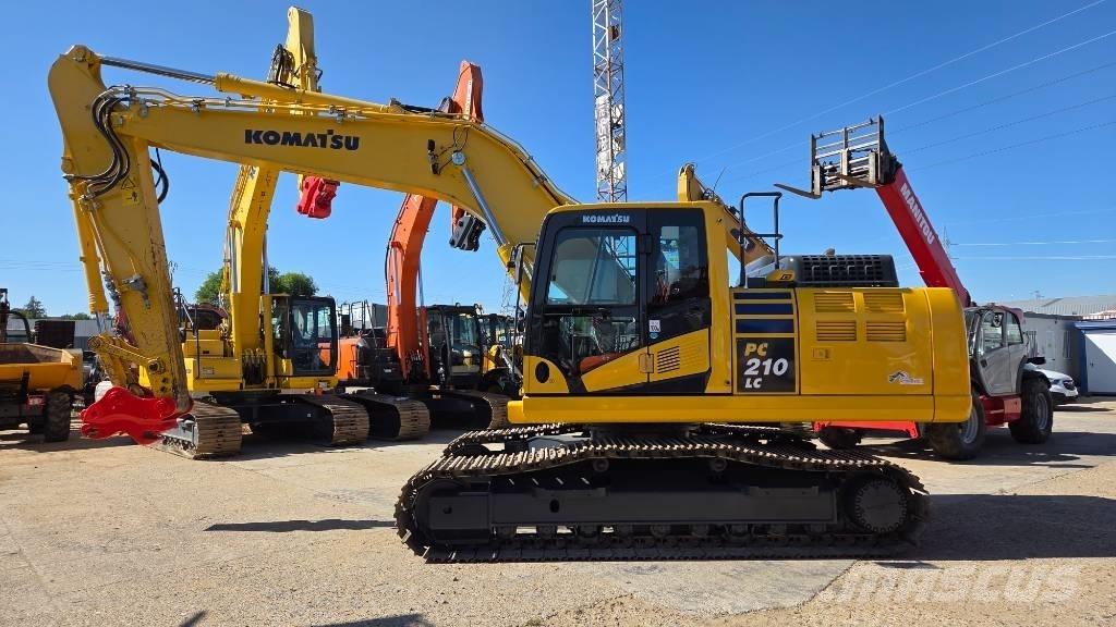 Komatsu PC 210 LC-11 대형 굴삭기 29톤 이상