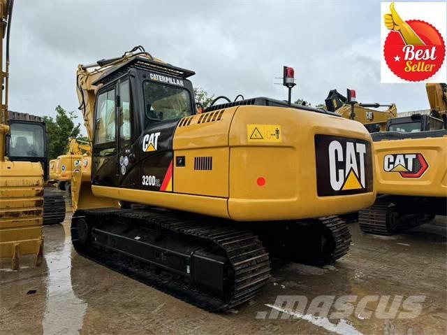 CAT 320 D 2L 대형 굴삭기 29톤 이상