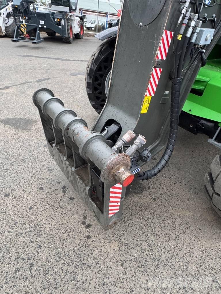 Sennebogen 355 텔러 핸들러